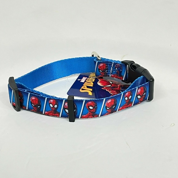 New Spider-Man Dog Collar For Small / Medium Dogs 15 to 35 lbs Disney Marvel - Picture 4 of 4